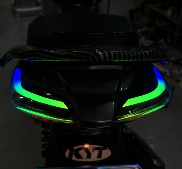 Audi Hậu Future Mập