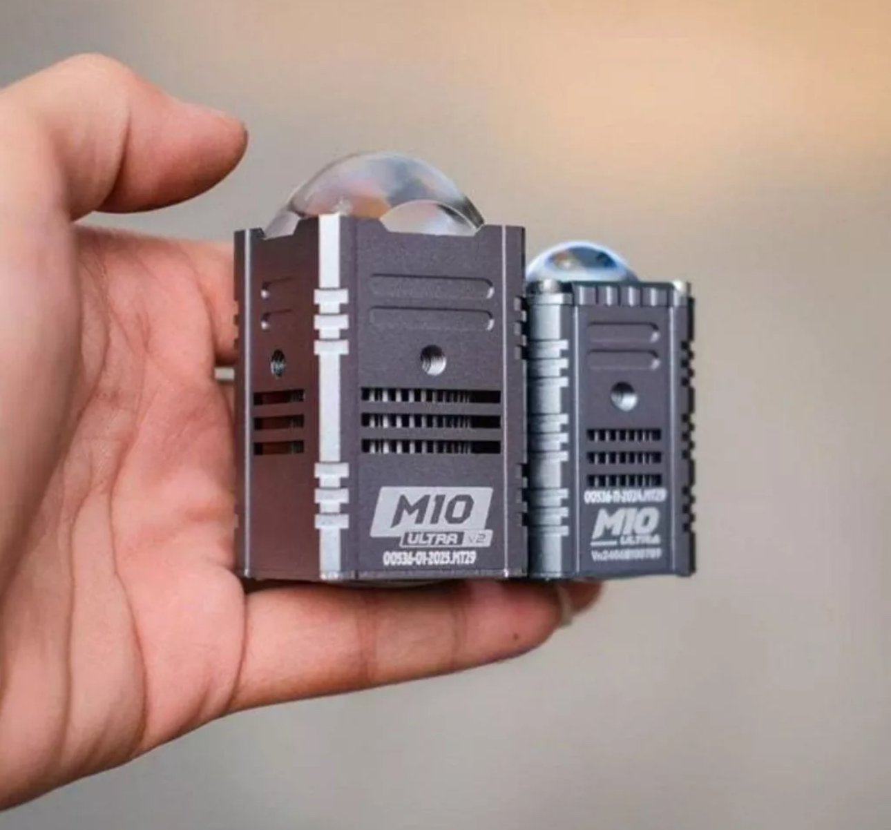 Đèn Trợ Sáng M10 Ultra V2