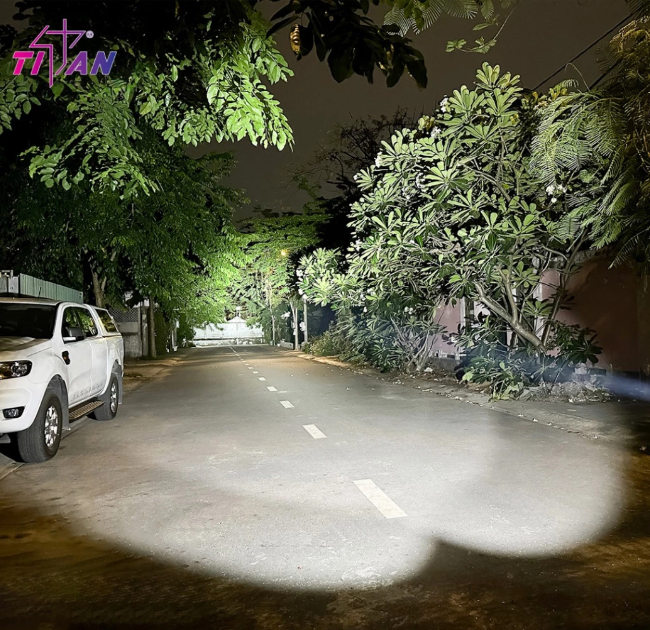 Đèn Trợ Sáng Titan M60 Ultra Hight
