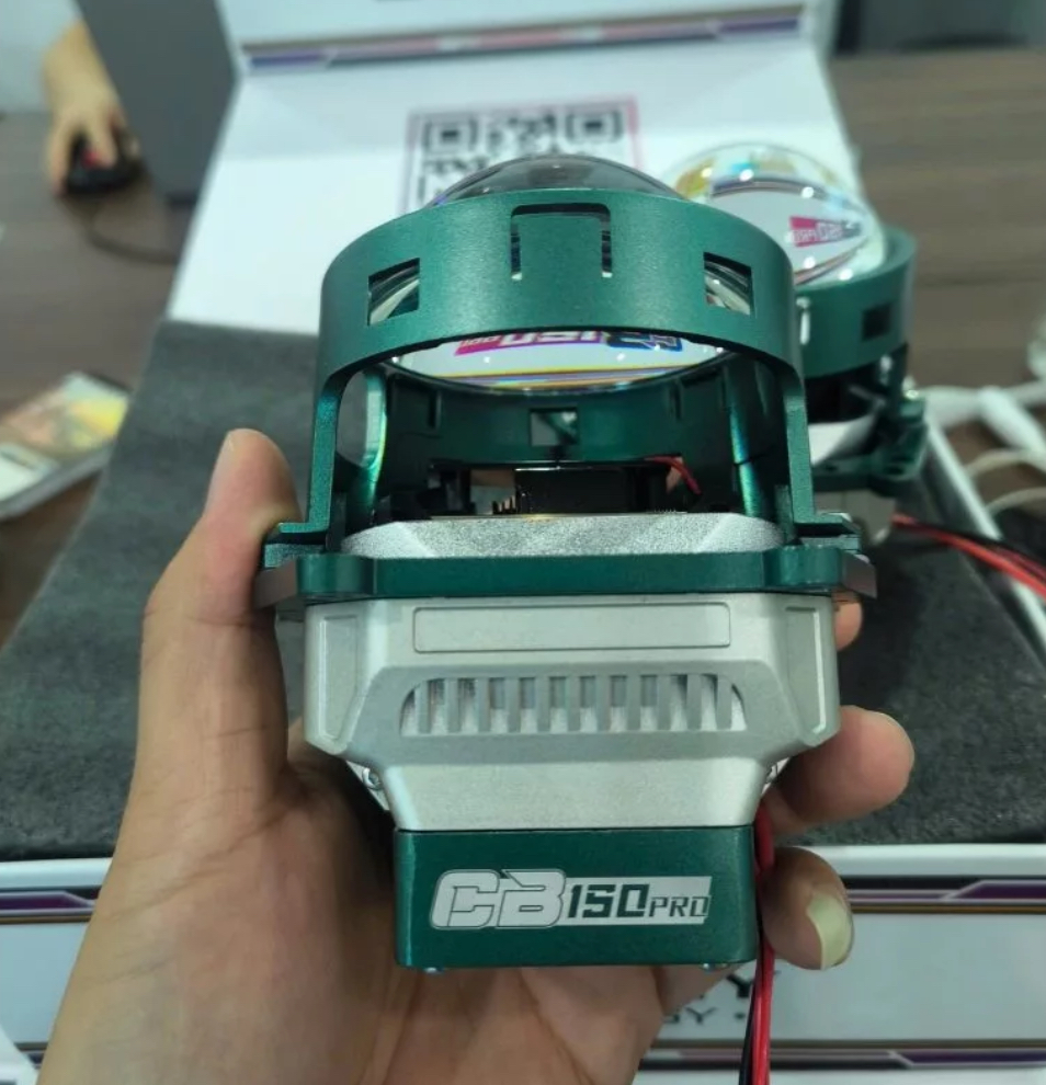 Đèn Bi Cầu Vario 125 - 150 ( CB150 Pro )